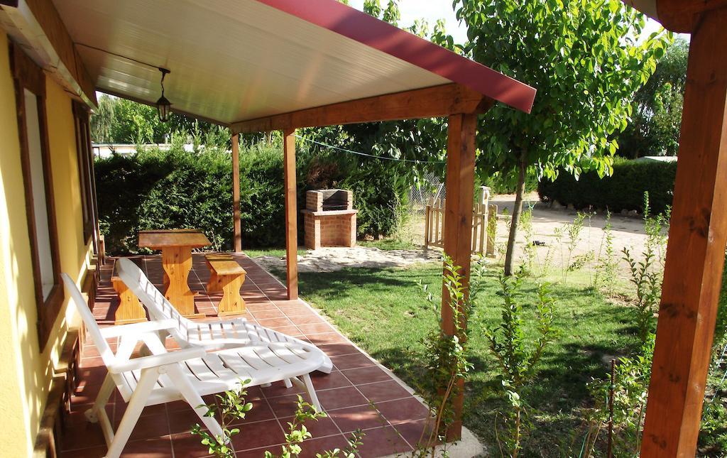 Camping Cubillas Cubillas de Santa Marta Cameră foto